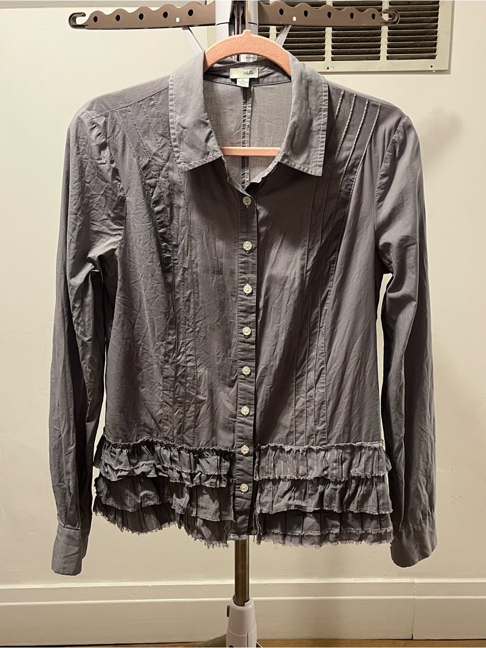 Anthropologie Odille Gray Ruffle-Hem Button Down Shirt size 8